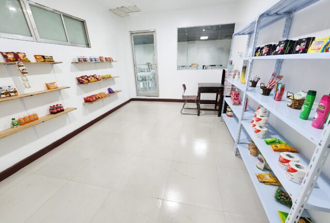 Cửa hàng vật phẩm tại BTES