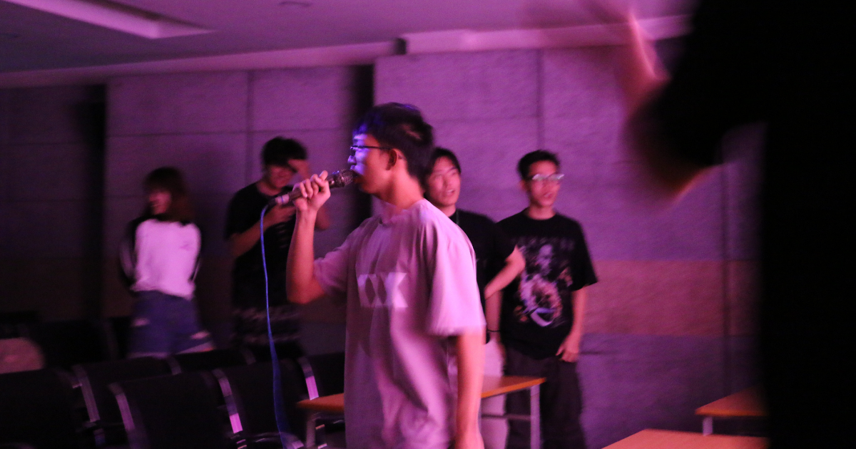 MUSIC CLUB